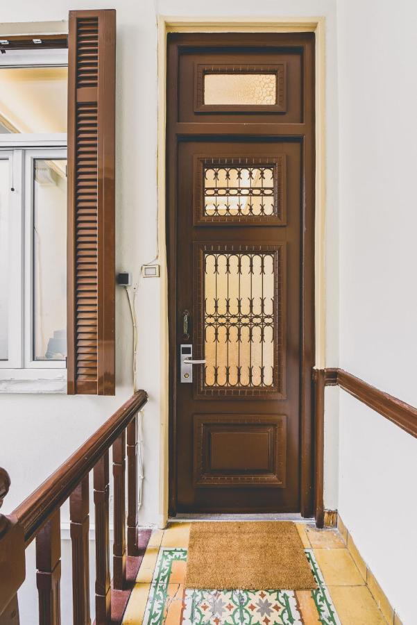 Neoclassical Apartment Near Acropolis - Livingstone Crystal Athén Kültér fotó