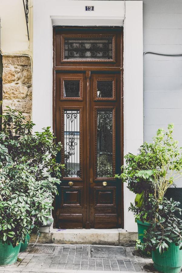 Neoclassical Apartment Near Acropolis - Livingstone Crystal Athén Kültér fotó