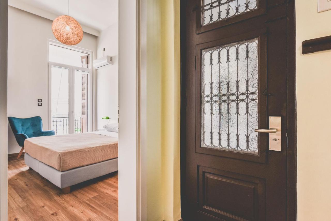 Neoclassical Apartment Near Acropolis - Livingstone Crystal Athén Kültér fotó